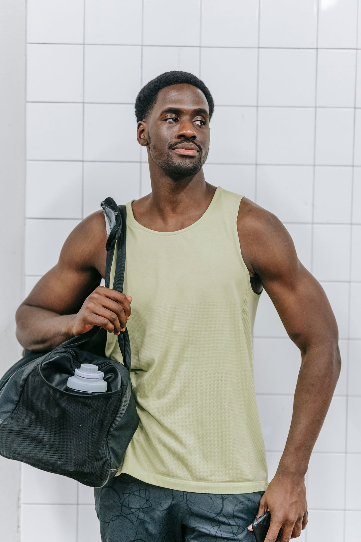 MEN'S ESSENTIALS