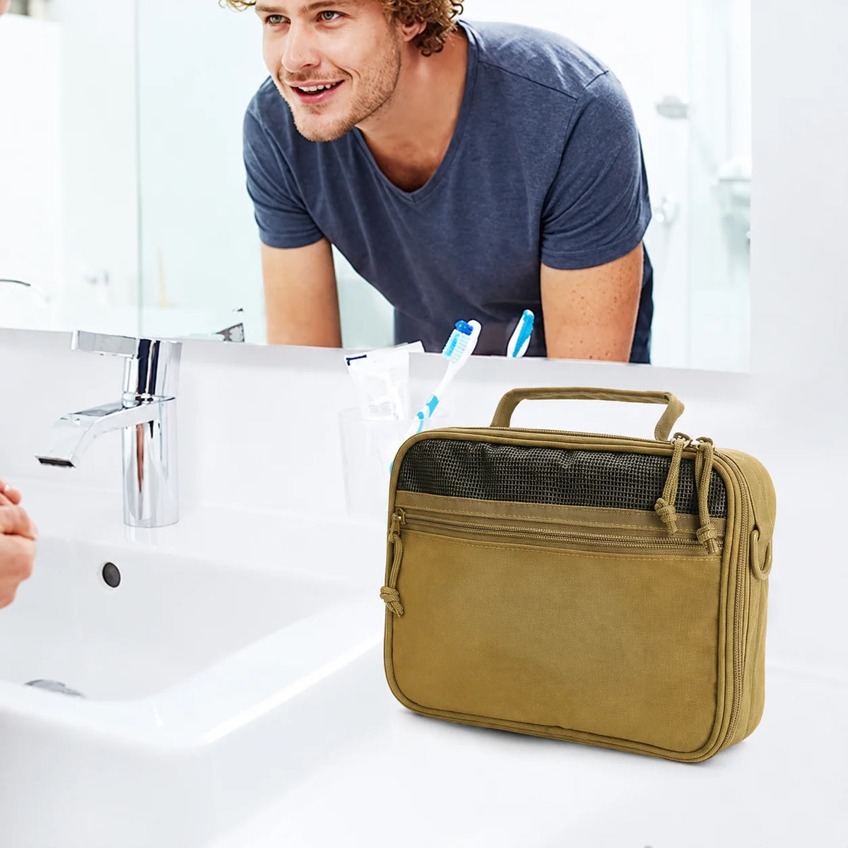 Tactical Toiletry Bag for Men, Utility Hanging Dopp Kit Shaving Hygiene Bag for Traveling Bathroom, Tactical Molle EDC Pouch