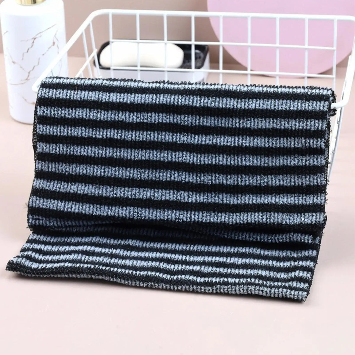 Exfoliating Bath Scrub Towel Body Scrub Towel Rubbing Washcloth Bath Scrubber For Back Arms Legs Gentle Design Bathing tools